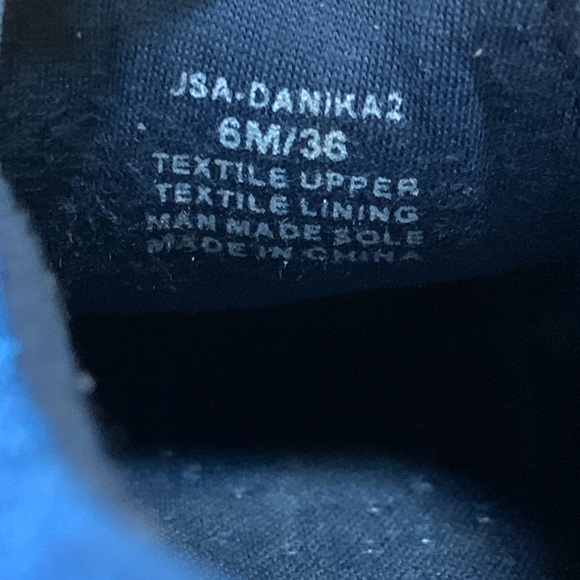 Jessica Simpson Velvet Sneakers - Picture 5 of 9